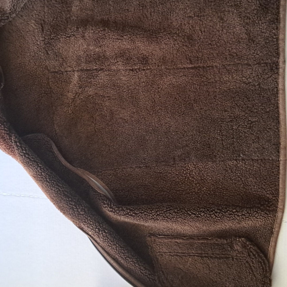 PAUL STUART  100% sheepskin vest size Large Made In Turkey - Picture 7 of 10